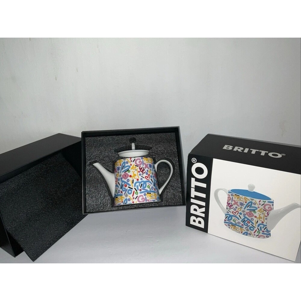 ROMERO BRITTO FINE BONE CHINA BRUSH STROKES SERIES 28.7oz. COFFEE POT TEAPOT NIB